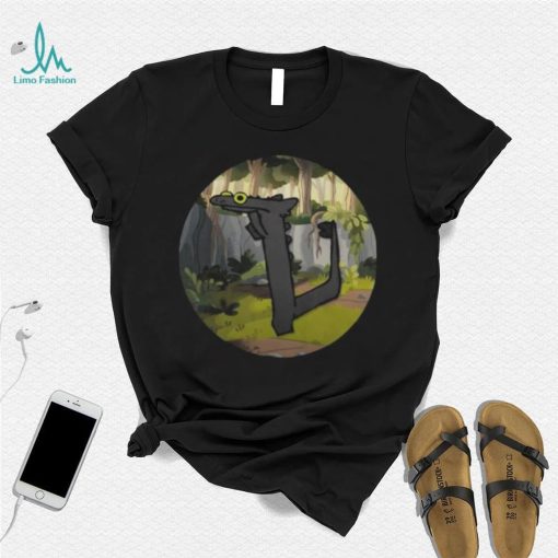 Lizard black lizard dancing, toothless, httyd, cas van de pol round Classic T Shirt