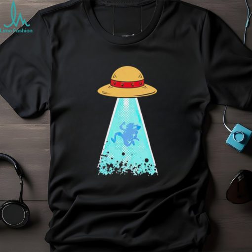 Luffy UFO straw hat shirt