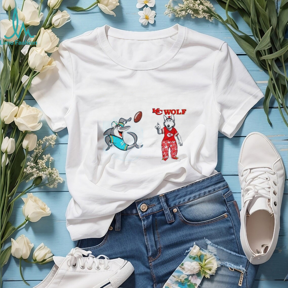 Miami Dolphins Vs Kansas City Chiefs Nfl 2024 Mascot Cartoon Football Shirt Miami Dolphins Vs Kansas City Chiefs Nfl 2024 Mascot Cartoon Football Shirt