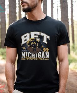 Michigan Wolverines '47 Bet Helmet Franklin Shirt