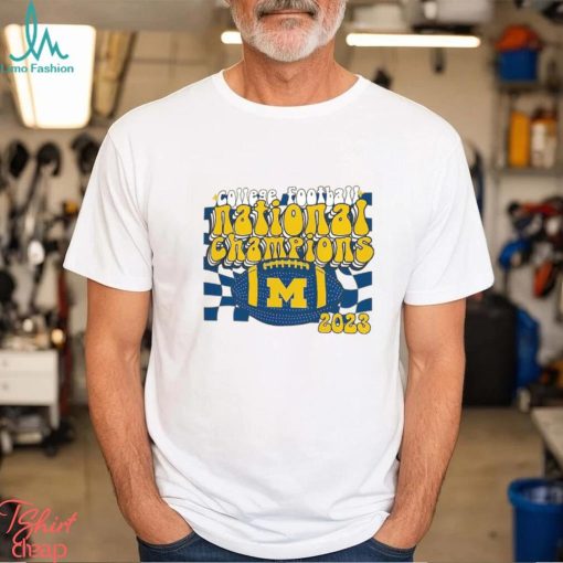 Michigan Wolverines College Football Playoff 2023 National Champions Comfort Colors Groovy Crop T Shirt