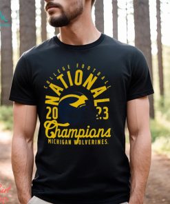Michigan Wolverines College Football Playoff 2023 National Champions Comfort Colors Mascot Overlay T Shirt