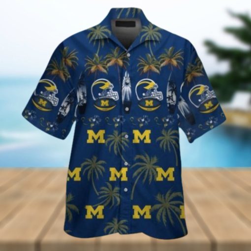 Michigan Wolverines Short Sleeve Button Up Tropical Hawaiian Shirt VER012