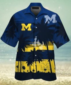 Michigan Wolverines Short Sleeve Button Up Tropical Hawaiian Shirt VER014