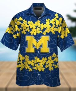 Michigan Wolverines Short Sleeve Button Up Tropical Hawaiian Shirt VER015