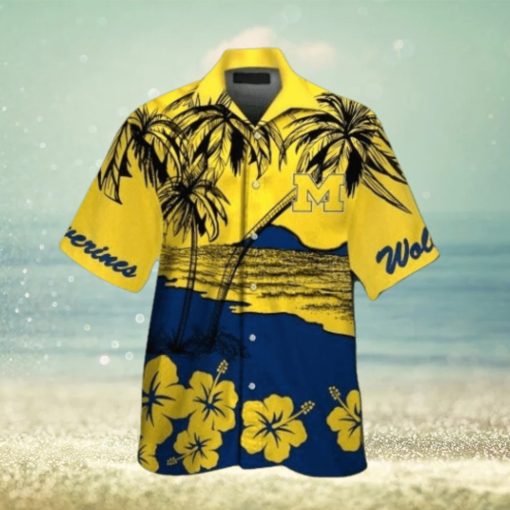 Michigan Wolverines Short Sleeve Button Up Tropical Hawaiian Shirt VER021