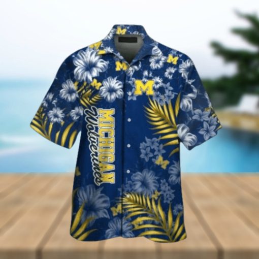 Michigan Wolverines Short Sleeve Button Up Tropical Hawaiian Shirt VER028