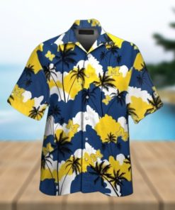 Michigan Wolverines Short Sleeve Button Up Tropical Hawaiian Shirt VER031