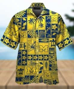 Michigan Wolverines Short Sleeve Button Up Tropical Hawaiian Shirt VER06