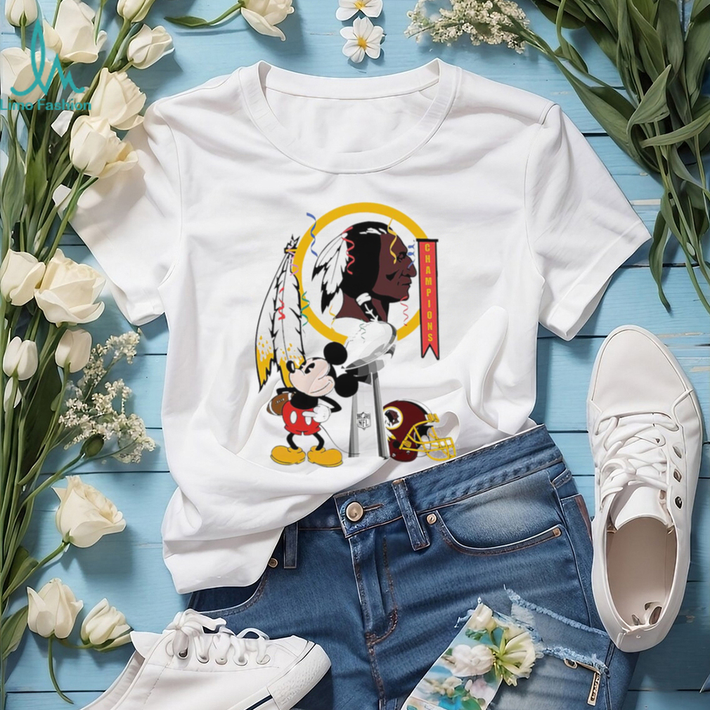Mickey Mouse NFL Washington Redskins football Super Bowl Champions helmet logo shirt Mickey Mouse NFL Washington Redskins football Super Bowl Champions helmet logo shirt