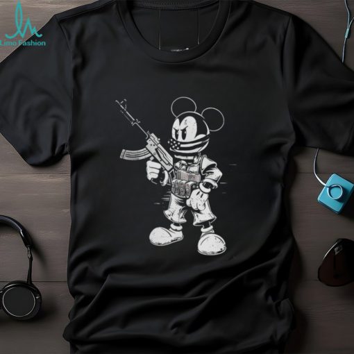 Mickey Mouse Steamboat’ with gun 2a willie shirt
