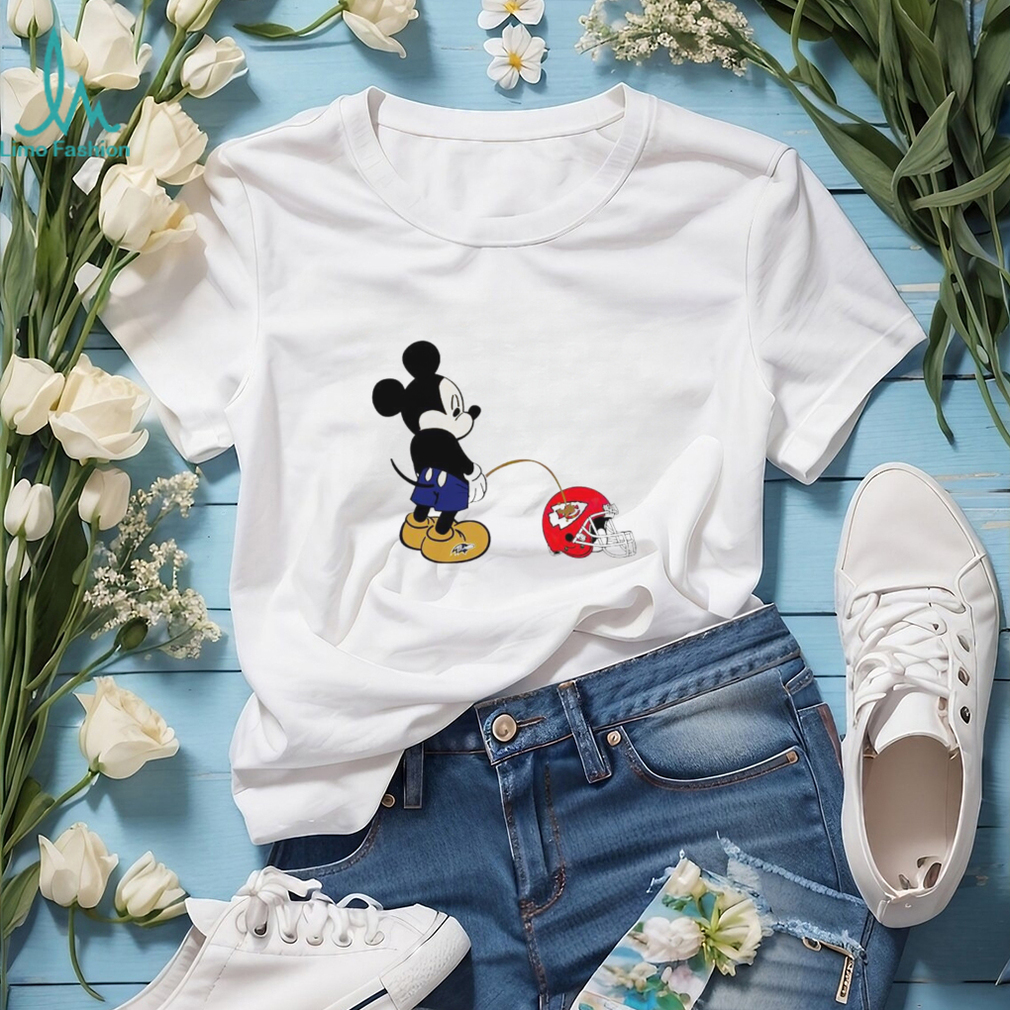 Mickey mouse Baltimore Ravens piss on Kansas City Chiefs shirt Mickey mouse Baltimore Ravens piss on Kansas City Chiefs shirt
