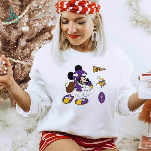 Mickey mouse player Minnesota Vikings Disney shirt
