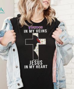 Minnesota Vikings in My Veins Jesus in My Heart 2024 Shirt