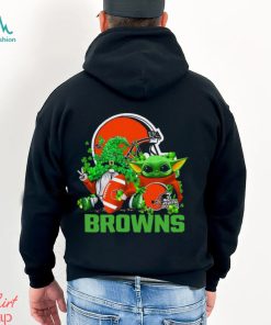 NFL Cleveland Browns St Patrick’s Day T Shirt Special Gomes Baby Yoda St Patricks Day Shirt