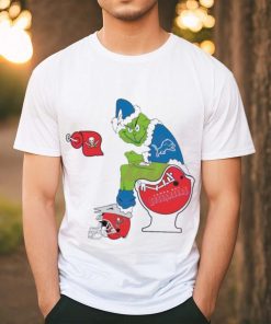 NFL Grinch Detroit Lions Sitting On Toilet Tampa Bay Buccaneers Shirt