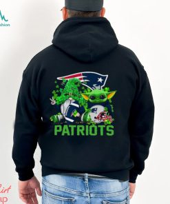 NFL New England Patriots St Patrick’s Day T Shirt Special Gomes Baby Yoda St Patricks Day Shirt