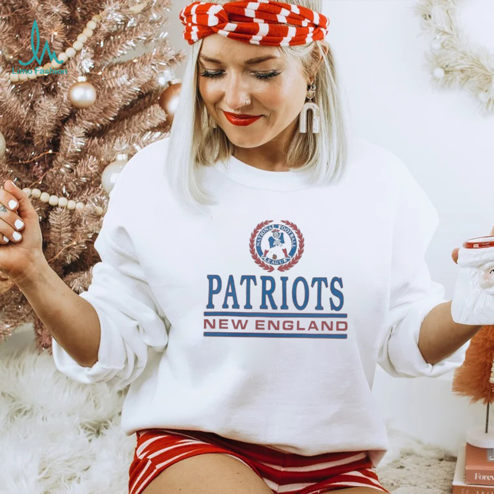 NFL New England Patriots football logo laurel wreath shirt NFL New England Patriots football logo laurel wreath shirt