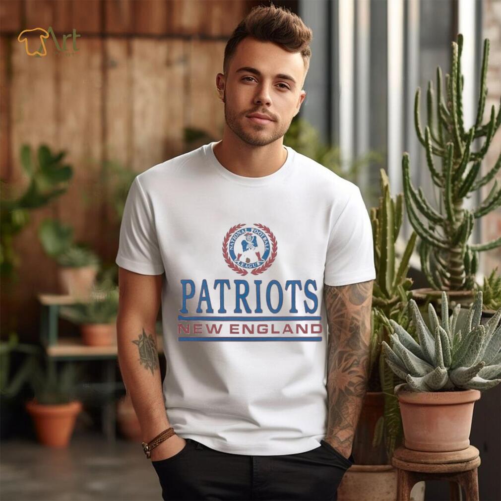 NFL New England Patriots football logo laurel wreath shirt NFL New England Patriots football logo laurel wreath shirt