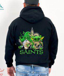 NFL New Orleans Saints St Patrick’s Day T Shirt Special Gomes Baby Yoda St Patricks Day Shirt