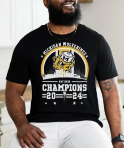 National Champions 2024 Mascot Michigan Wolverines Logo Skyline T Shirt