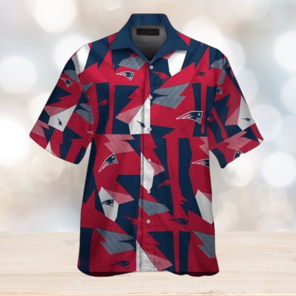 New England Patriots Must Own Tropical Shirt, Ideal NE Patriots Gifts New England Patriots Must Own Tropical Shirt, Ideal NE Patriots Gifts