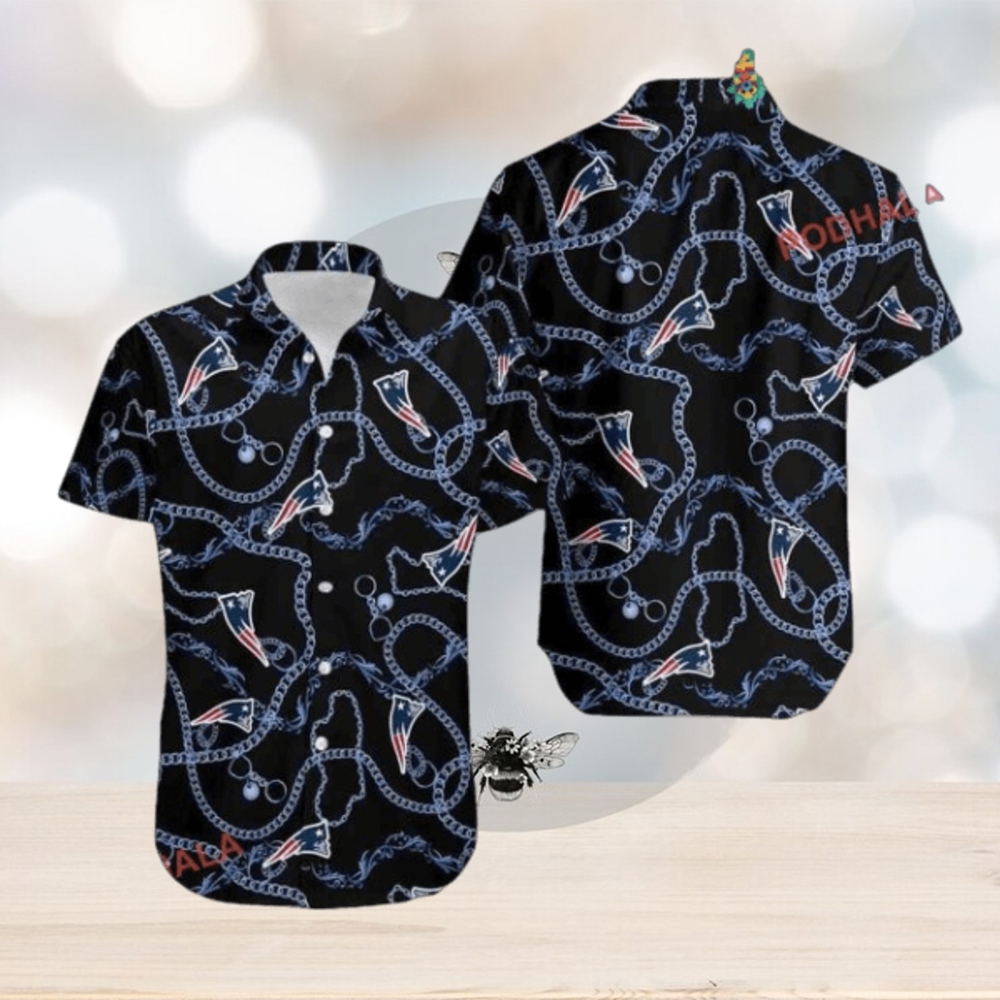 New England Patriots NFL Hawaiian Shirt, Summer Cool NE Patriots Clothing New England Patriots NFL Hawaiian Shirt, Summer Cool NE Patriots Clothing