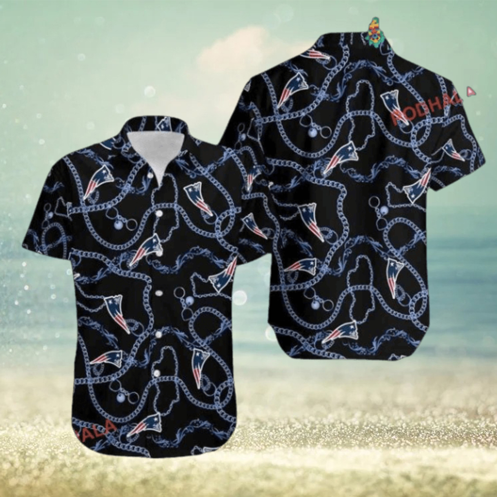 New England Patriots NFL Hawaiian Shirt, Summer Cool NE Patriots Clothing New England Patriots NFL Hawaiian Shirt, Summer Cool NE Patriots Clothing