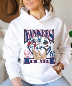 New York Yankees Looney Tunes shirt