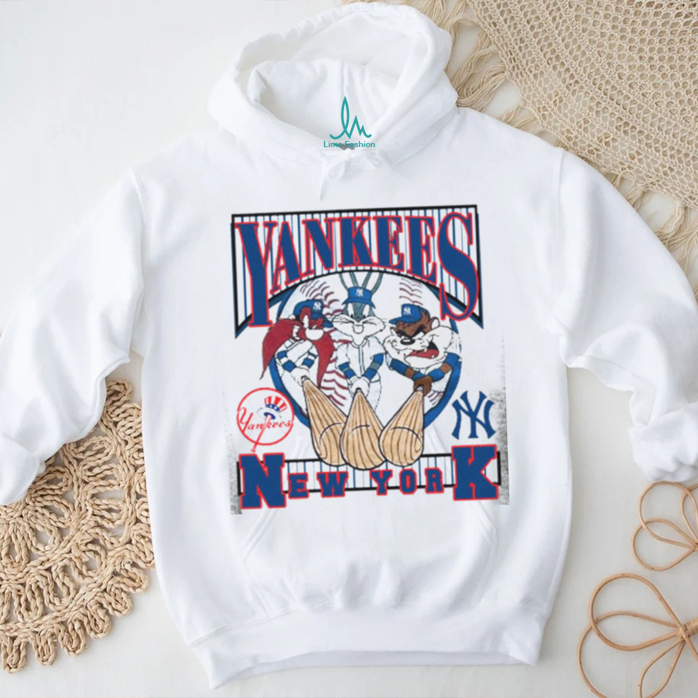 New York Yankees Looney Tunes shirt New York Yankees Looney Tunes shirt