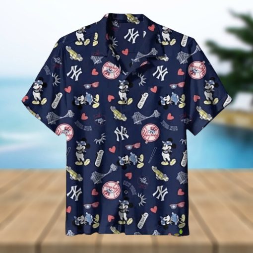 New York Yankees MLB 5 Hawaiian Graphic Print Short Sleeve Hawaiian Shirt