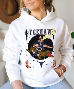 Nice Yeehaw Cowboy skull riding Gator shirt