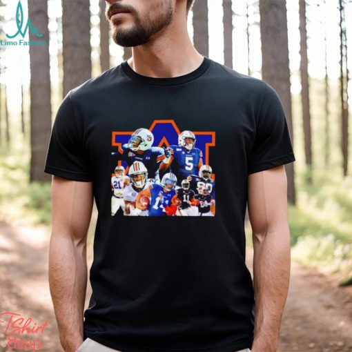 Nice auburn Tigers football players graphic shirt