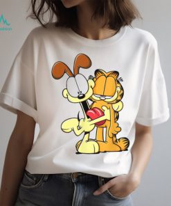 Odie Hugging Garfield T Shirt