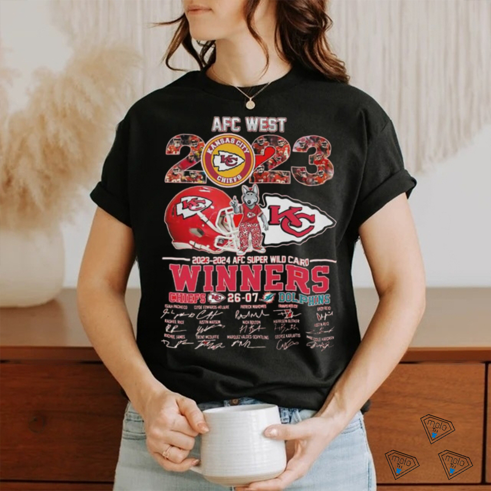Official 2023 – 2024 AFC Super Wild Card Winners Kansas City Chiefs 26 – 07 Miami Dolphins Signature Shirt Official 2023 – 2024 AFC Super Wild Card Winners Kansas City Chiefs 26 – 07 Miami Dolphins Signature Shirt