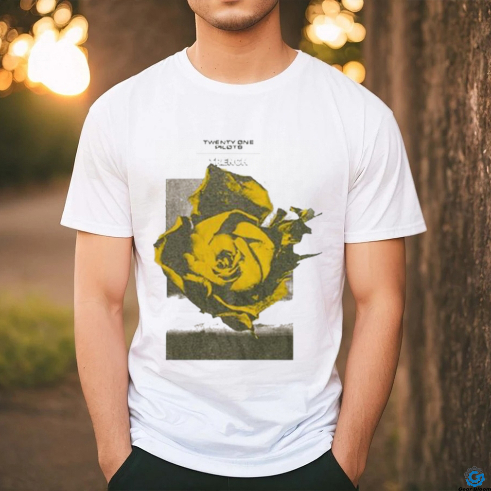 Official Hot topic 21 pilots yellow flower T shirt Official Hot topic 21 pilots yellow flower T shirt