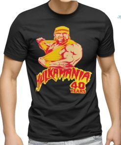 Official Hulk Hogan 40 Years Ripping Shirt