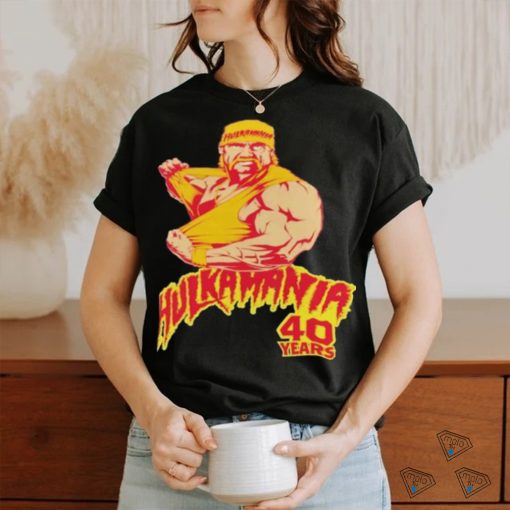 Official Hulk Hogan 40 Years Ripping Shirt