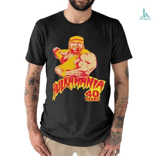 Official Hulk Hogan 40 Years Ripping Shirt
