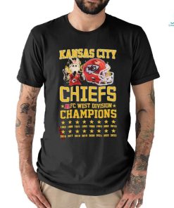 Official Kansas City Chiefs Mascot 8 Straight AFC West Division Champions shirt