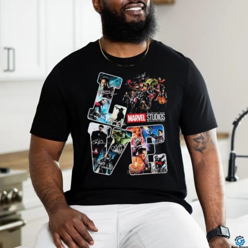 Official love Marvel Studios Characters 16 Season Signatures Shirt