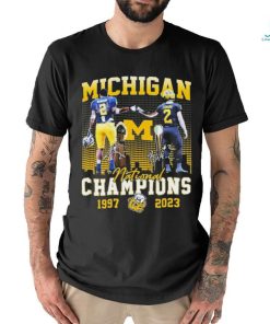 Official michigan Wolverines Charles Woodson And Blake Corum National Champions 1997, 2023 Signature Shirt