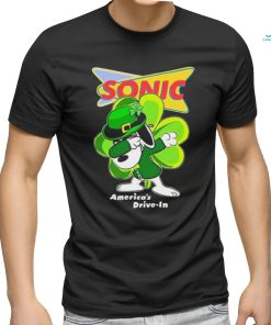 Official official Snoopy Dabbing Sonic Drive In logo St Patrick’s Day 2024 shirt