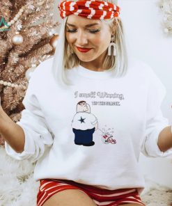 Peter Griffin Dallas Cowboys I smell winning tis the season peeing on Tampa Bay Buccaneers helmet shirt