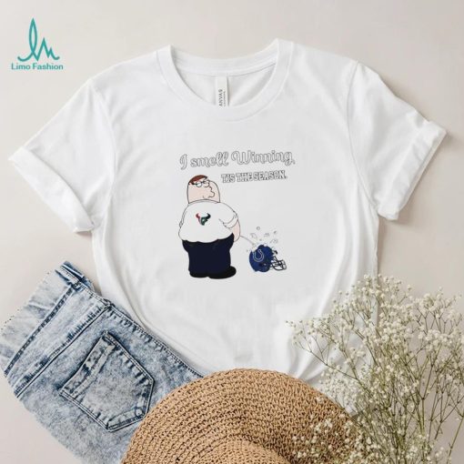 Peter Griffin Houston Texans peeing on Indianapolis Colts helmet I smell winning tis the season shirt