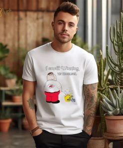 Peter Griffin Kansas City Chiefs peeing on Los Angeles Chargers helmet I smell winning tis the season shirt