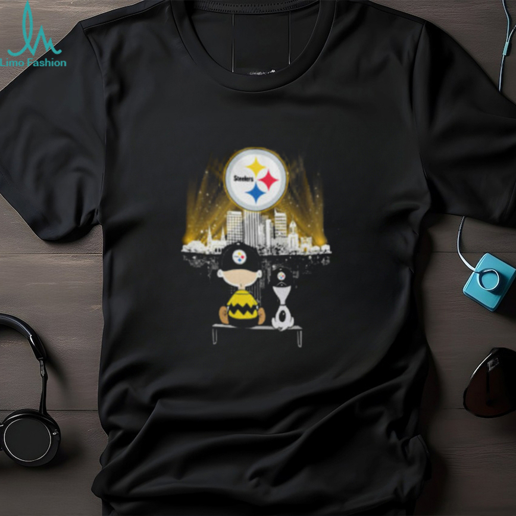 Snoopy Charlie Brown Pittsburgh Steelers Shirt Snoopy Charlie Brown Pittsburgh Steelers Shirt