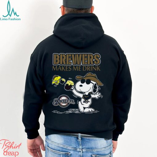 Snoopy Milwaukee Brewers Makes Me Drinks Shirt