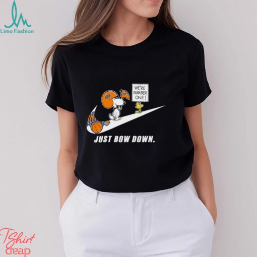 Snoopy NBA Just Bow Down New York Knicks shirt