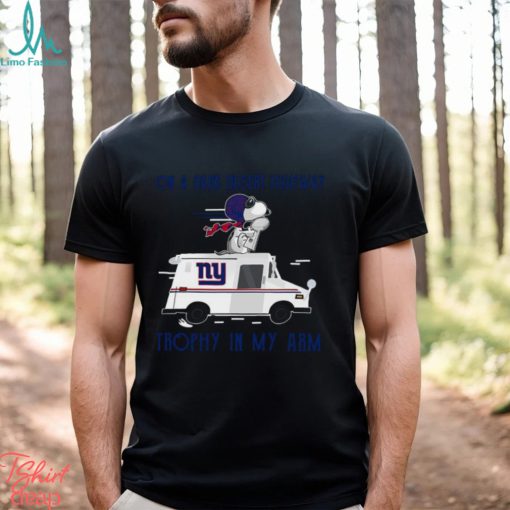 Snoopy New York Giants on a dark desert highway trophy in my arm shirt